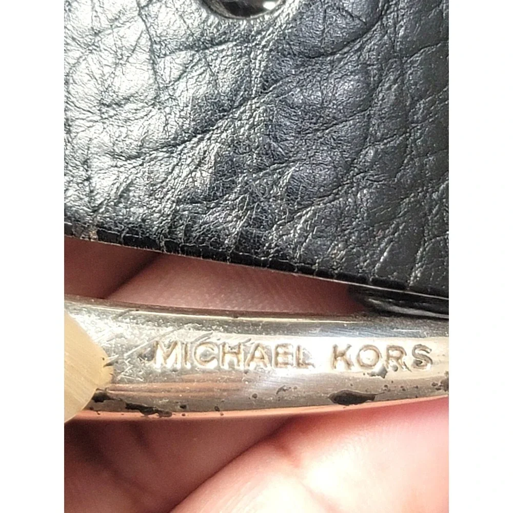 Michael Kors Black Leather Belt With Silver-Tone Buckle Size L‎